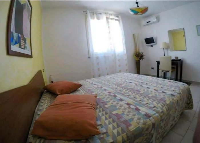 Barone 3* Castro (Lecce)