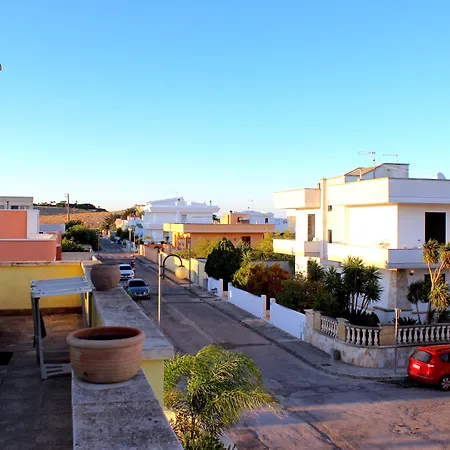 فندق مبيت وإفطار Barone Castro (Lecce)