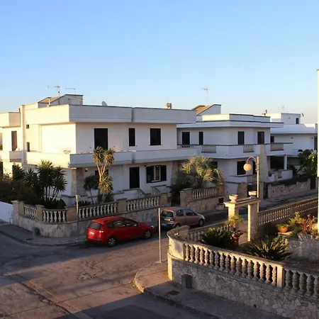 Barone Bed & Breakfast 3*